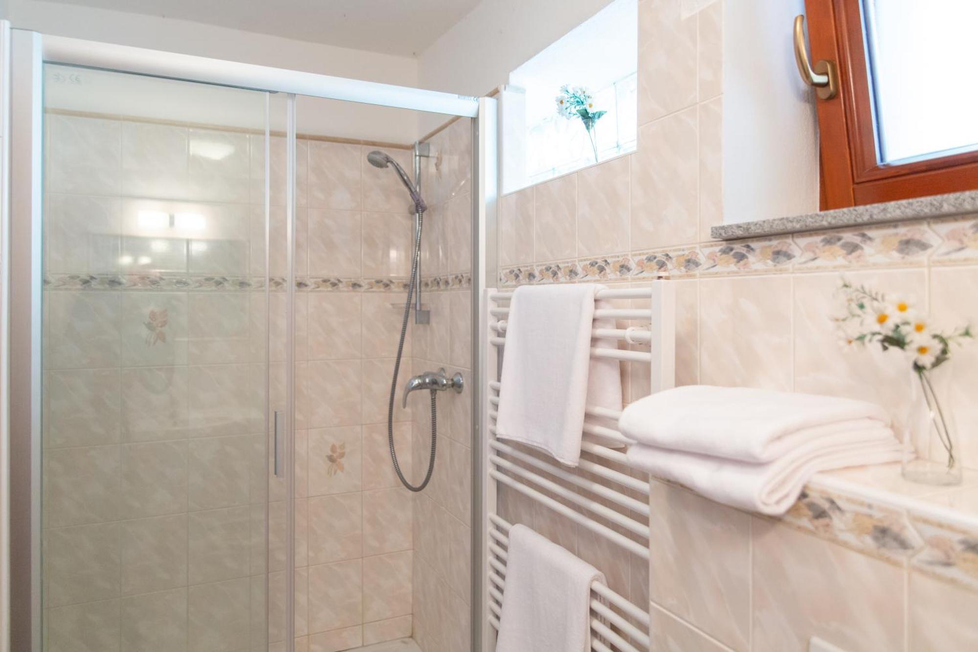 Rezidence Plesivec - Rodinny Apartman S 3 Loznicemi Cesky Krumlov Exterior foto