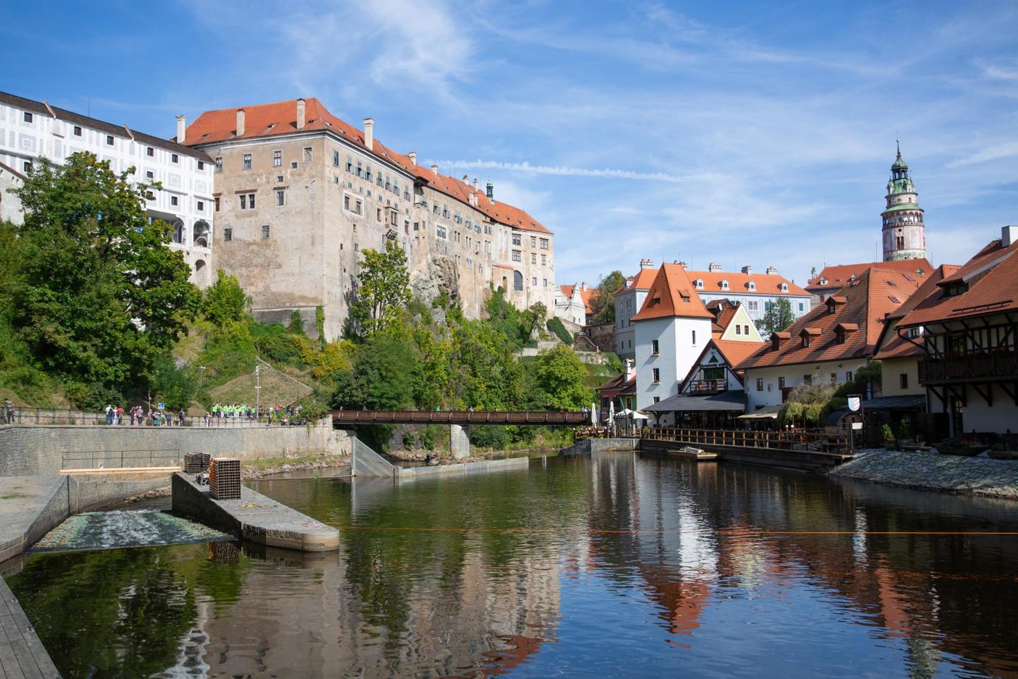 Rezidence Plesivec - Rodinny Apartman S 3 Loznicemi Cesky Krumlov Exterior foto